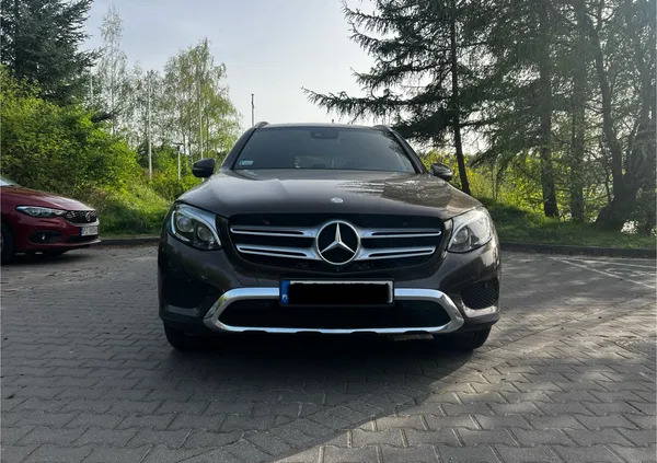 lubelskie Mercedes-Benz GLC cena 104000 przebieg: 228544, rok produkcji 2017 z Poznań